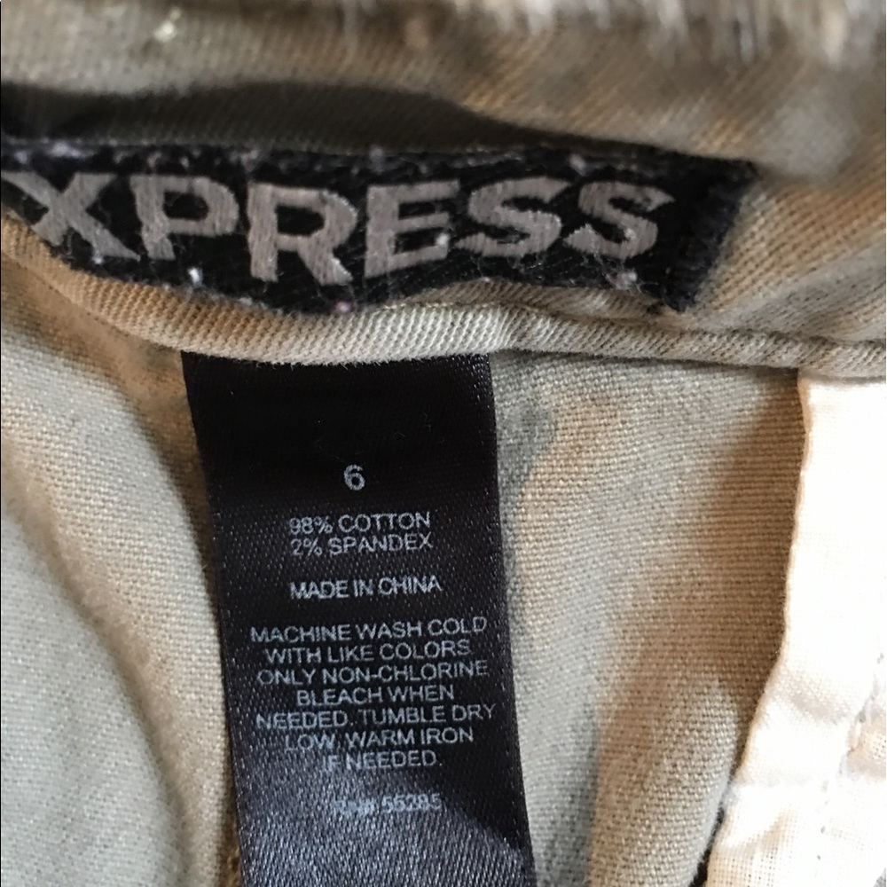 Shorts - Picture 4 of 4